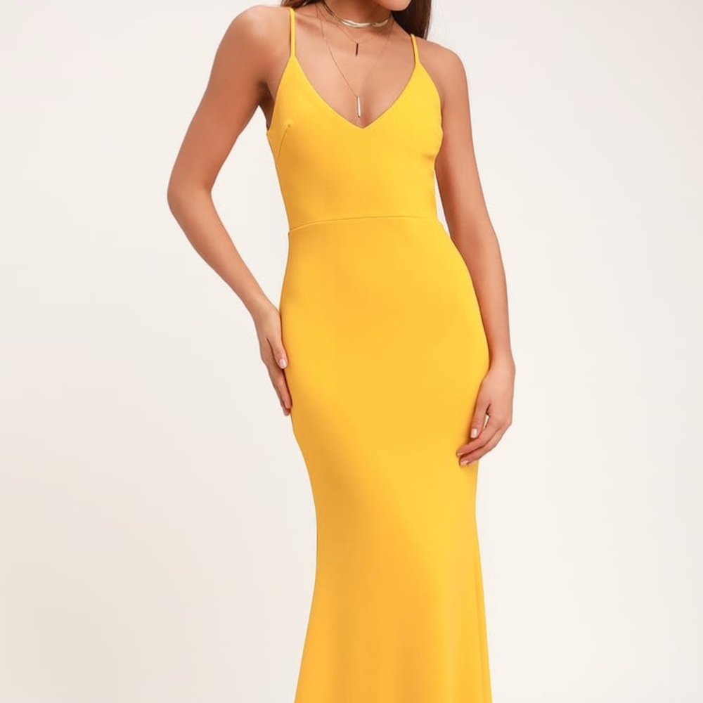 Lulus Infinite Glory Maxi